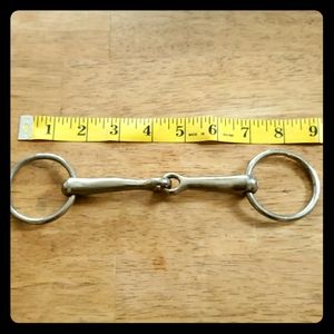 Loose ring snaffle